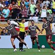 Jogadores do Fluminense a celebrarem o golo de Martinelli