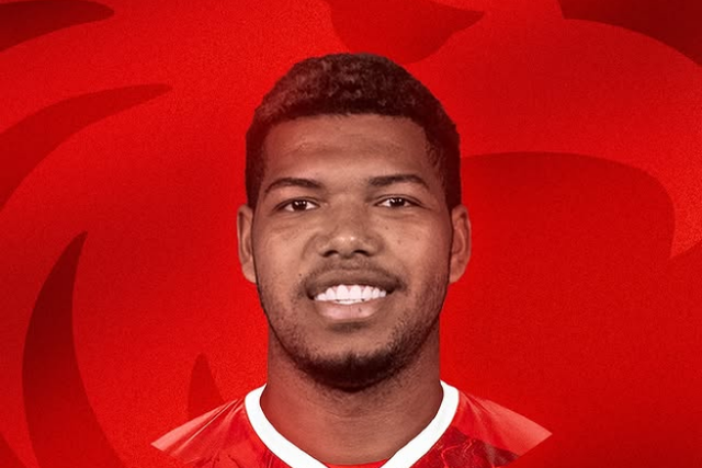 Thauan Lara é o mais recente reforço para o plantel que continuará a ser orientado por Vasco Matos (Foto: Santa Clara)