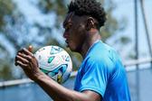 Samu teve o primeiro contacto com bola desde a lesão - Foto: FC Porto