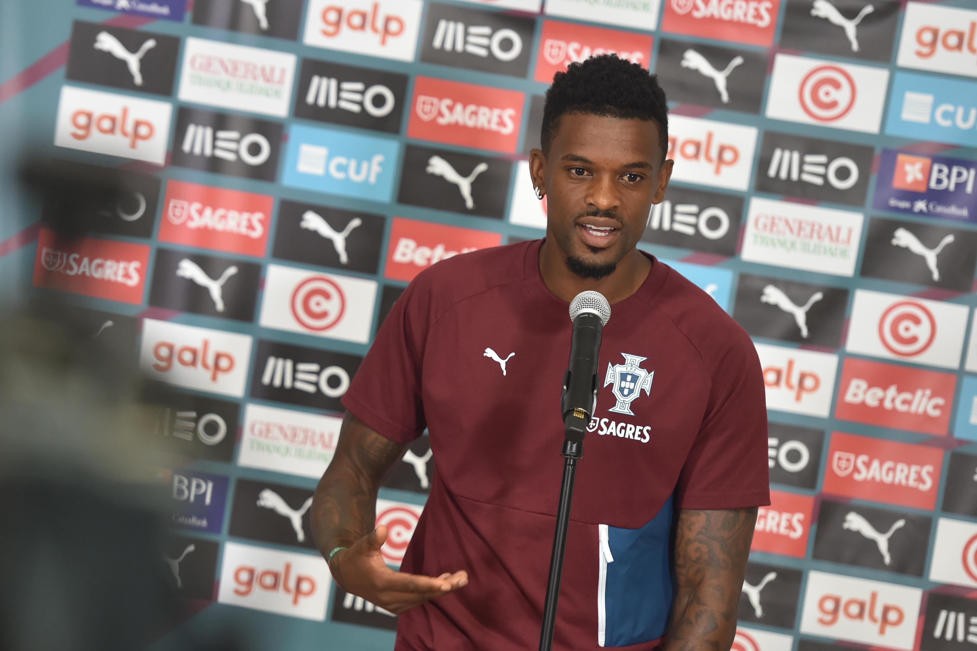 Nélson Semedo na zona mista em Toronto - Foto: Miguel Nunes