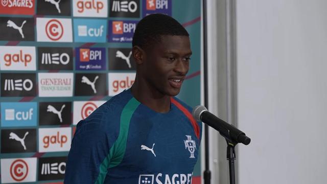 Nuno Mendes reage às declarações (e elogios) de Lamine Yamal