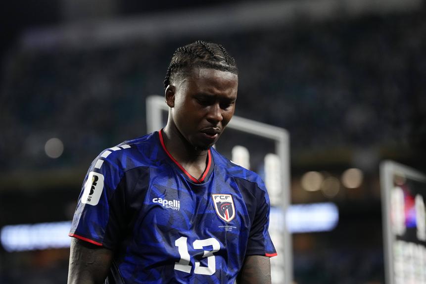 O desalento de Sidny Cabral após o adeus ao Mundial - Foto: IMAGO