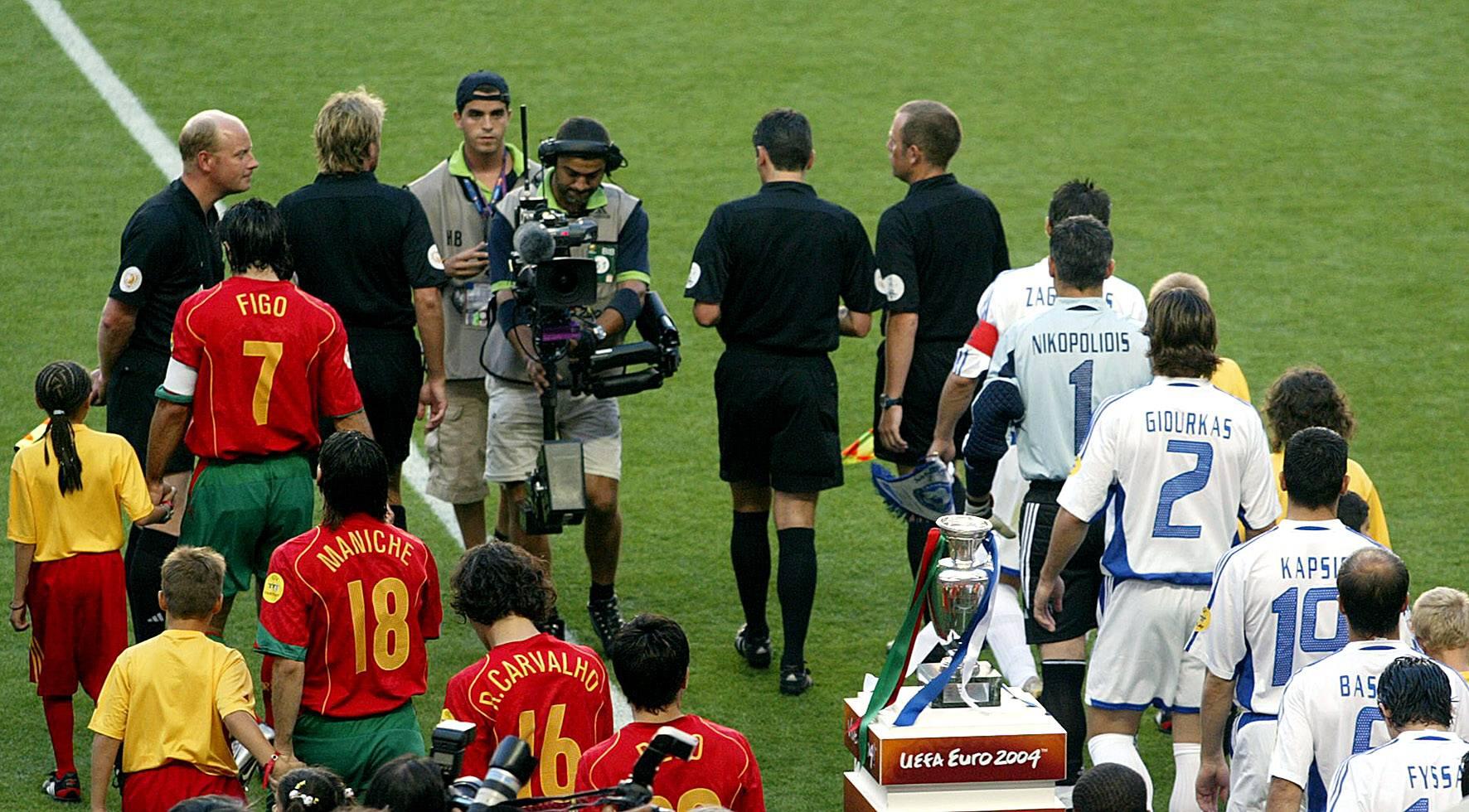 Entrada das equipas