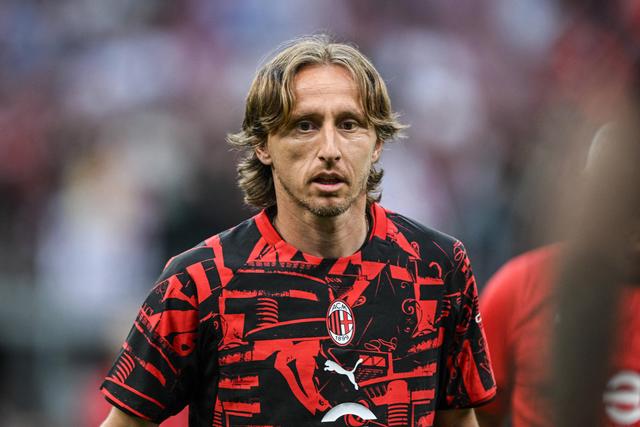 Luka Modric terminou contrato de um ano com o Milan