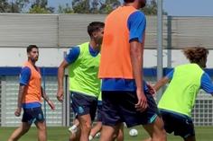 Cruzamento, bicicleta e golo: Mora e André Silva em sintonia perfeita