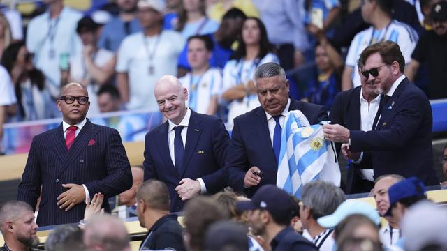 Infantino, presidente da FIFA, assistiu ao duelo entre Argentina e Cabo Verde