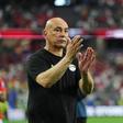 Hossam Hassan, selecionador do Egito