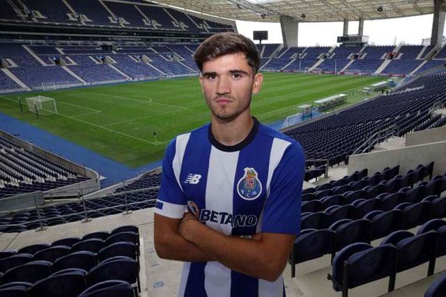 António Ribeiro, defesa do FC Porto B: «Em breve estarei no campo»