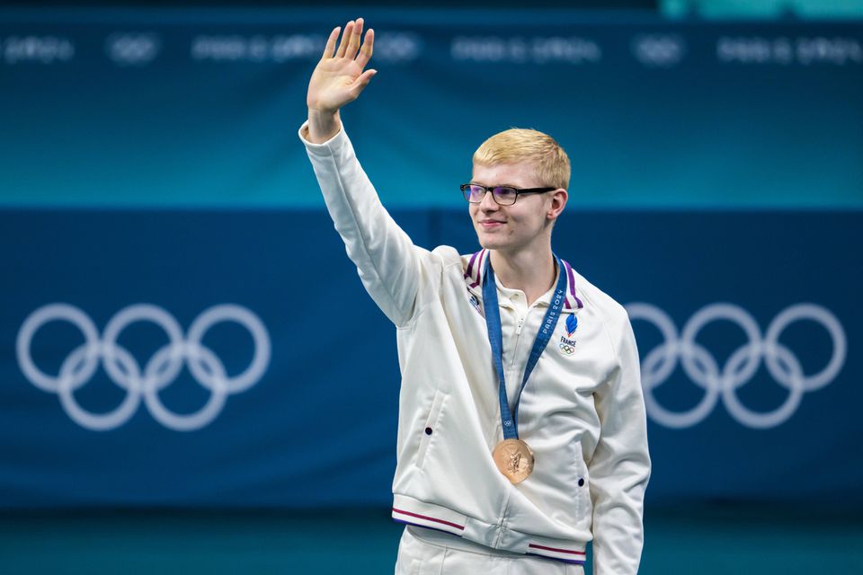 Paris 2024: Félix Lebrun é bronze no ténis de mesa