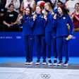 Paris 2024: Estados Unidos com ouro e recorde mundial nos 4x100 estilos femininos   