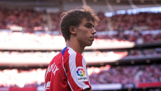 João Félix volta a ser titular pelo Atlético Madrid