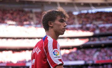 João Félix volta a ser titular pelo Atlético Madrid