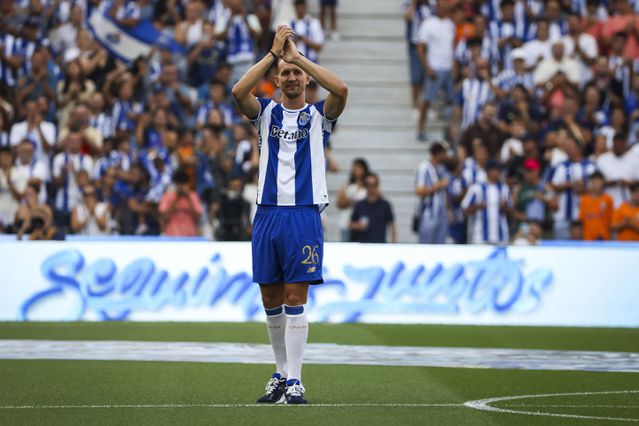 Luuk de Jong já sentiu o pulso ao Dragão (foto: IMAGO)