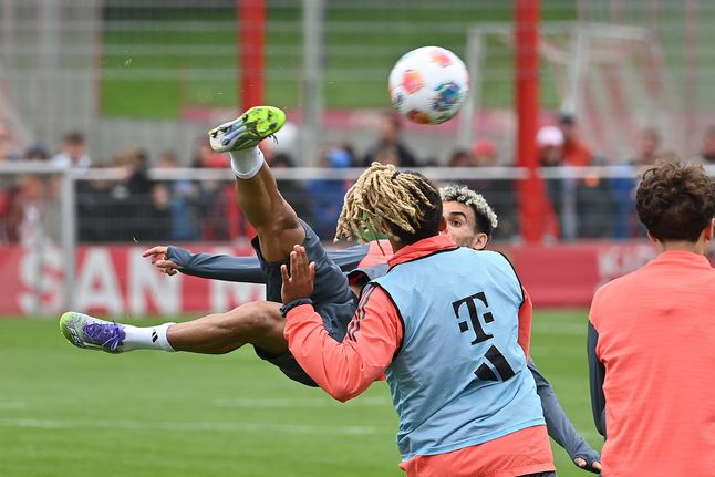 Luis Díaz durante o treino do Bayern