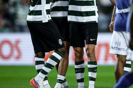 Issa Doumbia, SIlas Andersen e Sergi Altimira são reforços do Sporting para 2026/27 - Foto: SPORTING CP