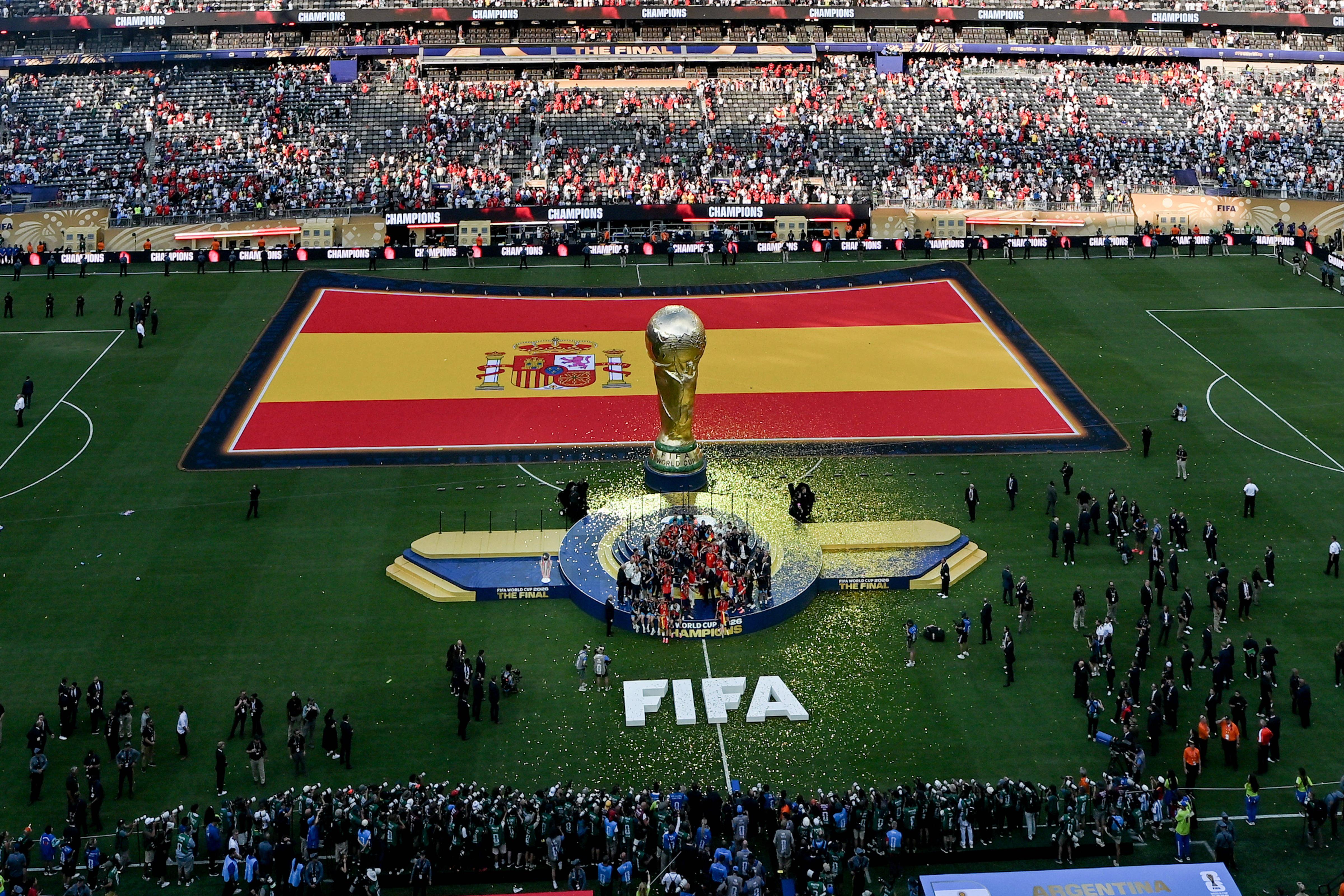 «Os grandes países futebolísticos não se distinguem apenas pelo talento que produzem», defende Carlos Carneiro - Foto: IMAGO