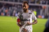 Neymar com a camisola do Santos