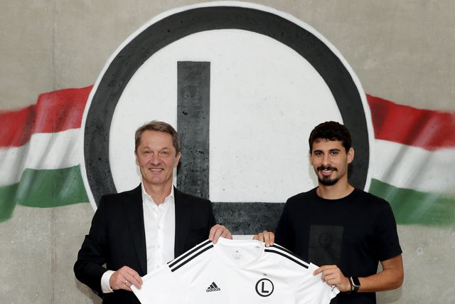 Oficial: Gil Dias prossegue a carreira na Polónia