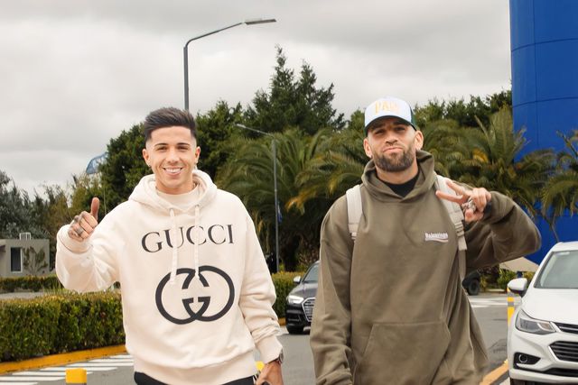 Benfica: Otamendi e Di María já trabalham na Argentina