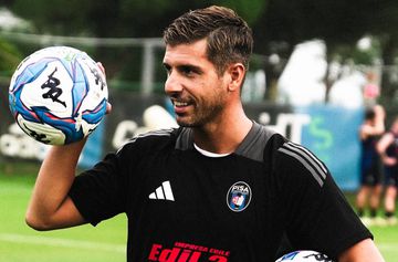 Miguel Veloso abraça carreira de treinador aos 38 anos