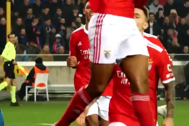 Benfica despede-se de João Mário
