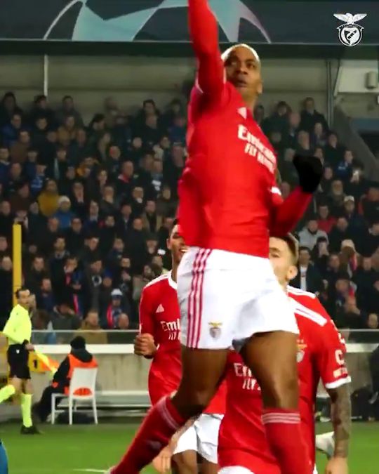 Benfica despede-se de João Mário