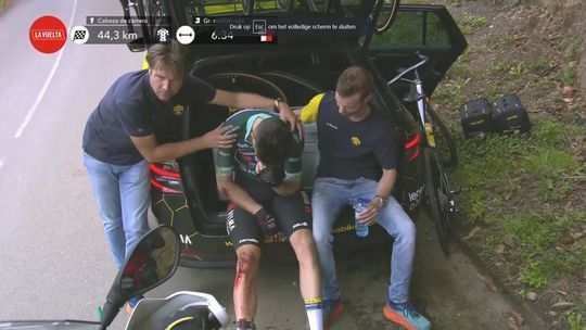 Lesão de Wout Van Aert obriga a acabar época