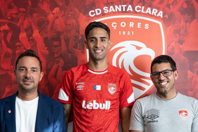 Santa Clara agarra defesa até 2028