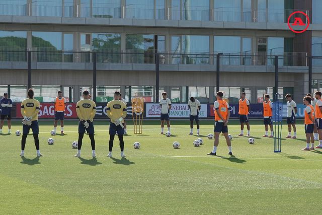 O resumo do último treino da Seleção antes da viagem para a Arménia