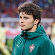 «Portugal tem laterais-direitos muito melhores do que aquilo que João Neves pode ser como lateral-direito»
