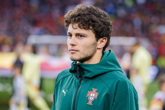 «Portugal tem laterais-direitos muito melhores do que aquilo que João Neves pode ser como lateral-direito»