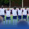 Caso de racismo interrompe jogo de Inglaterra sub-17 durante 50 minutos