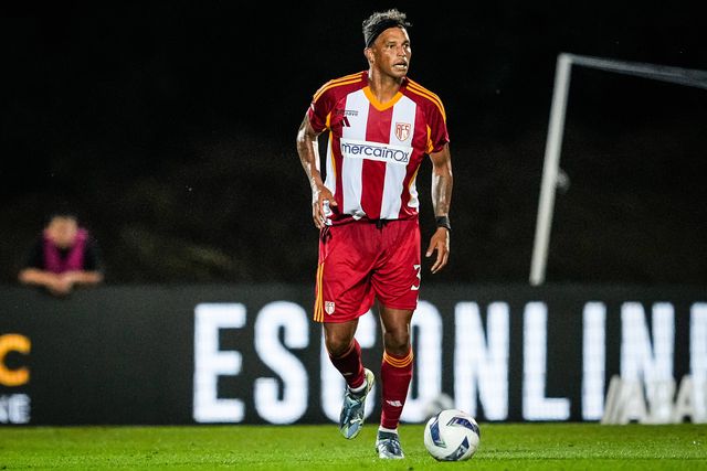 Aderllan poderá regressar ao onze no Dragão