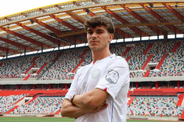 Miguel Nóbrega vai representar a UD Leiria por empréstimo do Vitória de Guimarães — Foto: UD Leiria