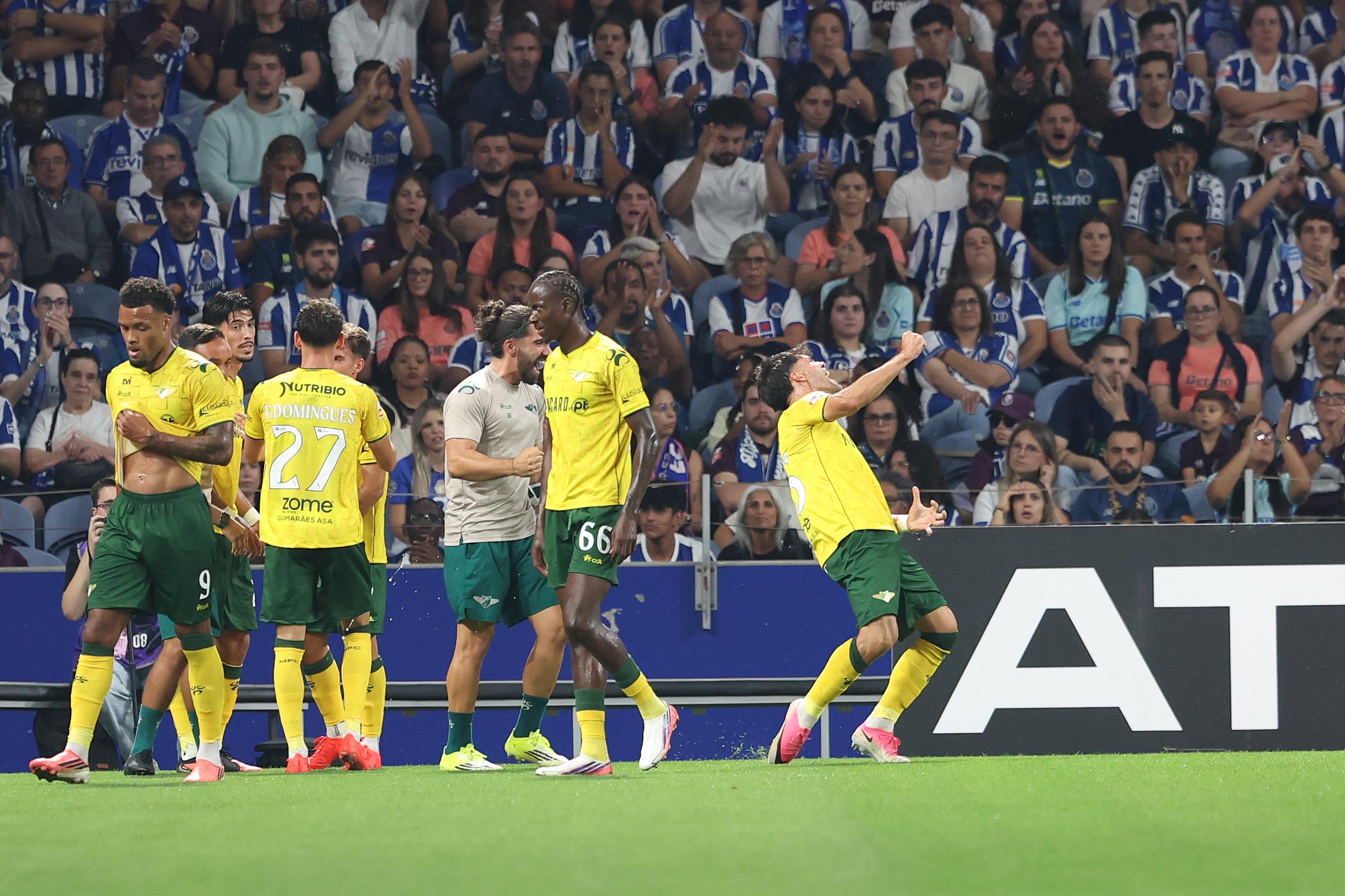 Festejos do Moreirense após o golo de Dinis Pinto - Foto: Catarina Morais/Kapta+