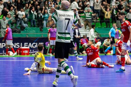 Benfica e Sporting defrontam-se na decisão da Supertaça de futsal - Foto: Imago