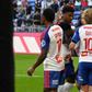 Lyon vence e convence frente ao Auxerre
