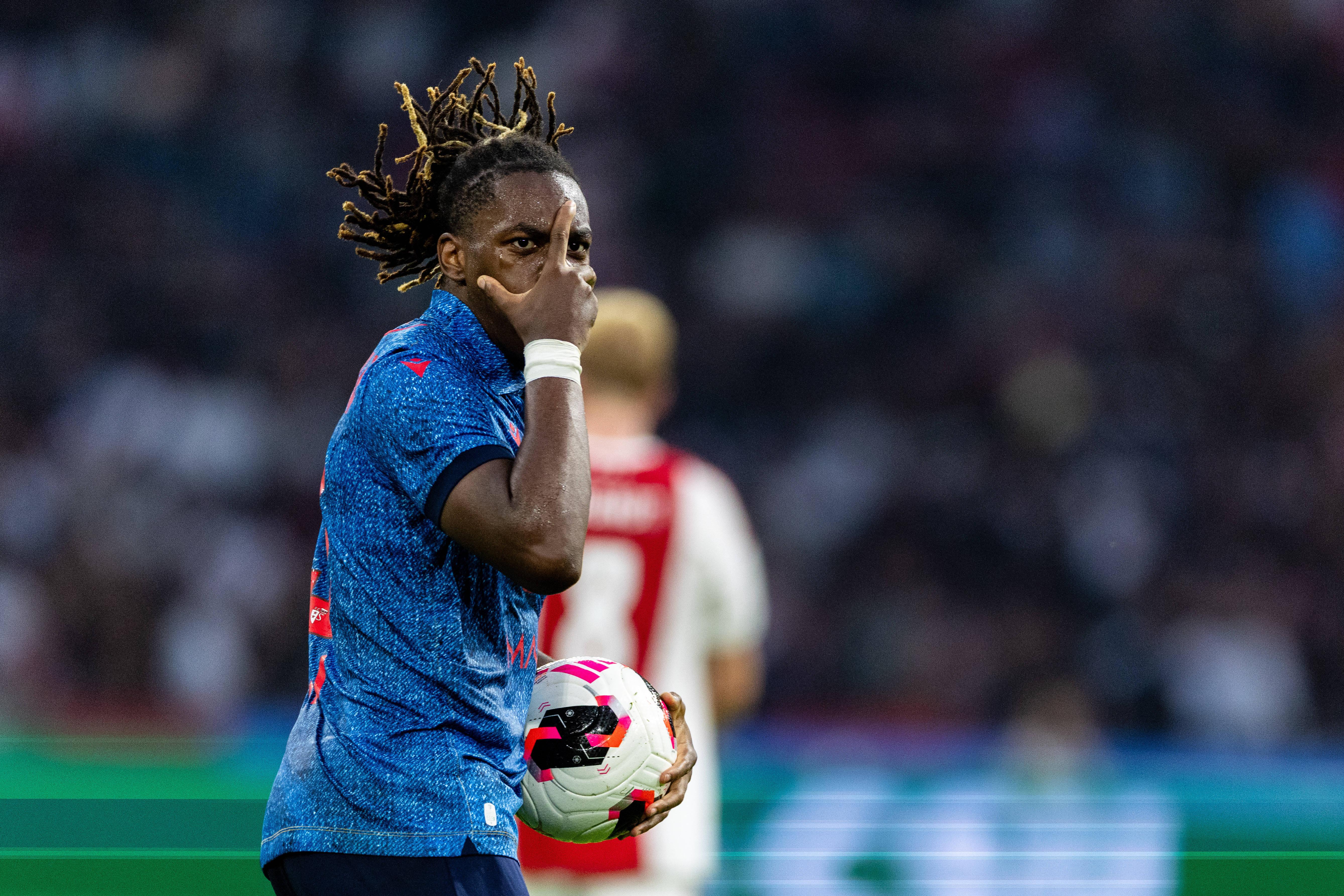 Winsley Boteli fez três golos ao Ajax