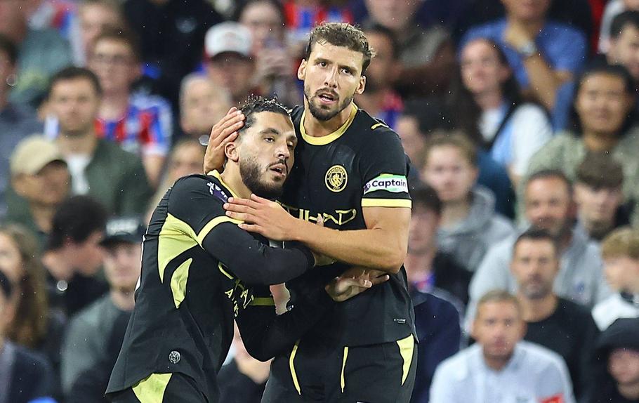 Rúben Dias com a braçadeira de capitão do Manchester City