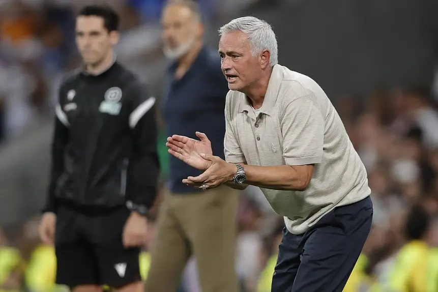 José Mourinho elogiou a equipa e diz que não viu os lances polémicos - FOTO:IMAGO