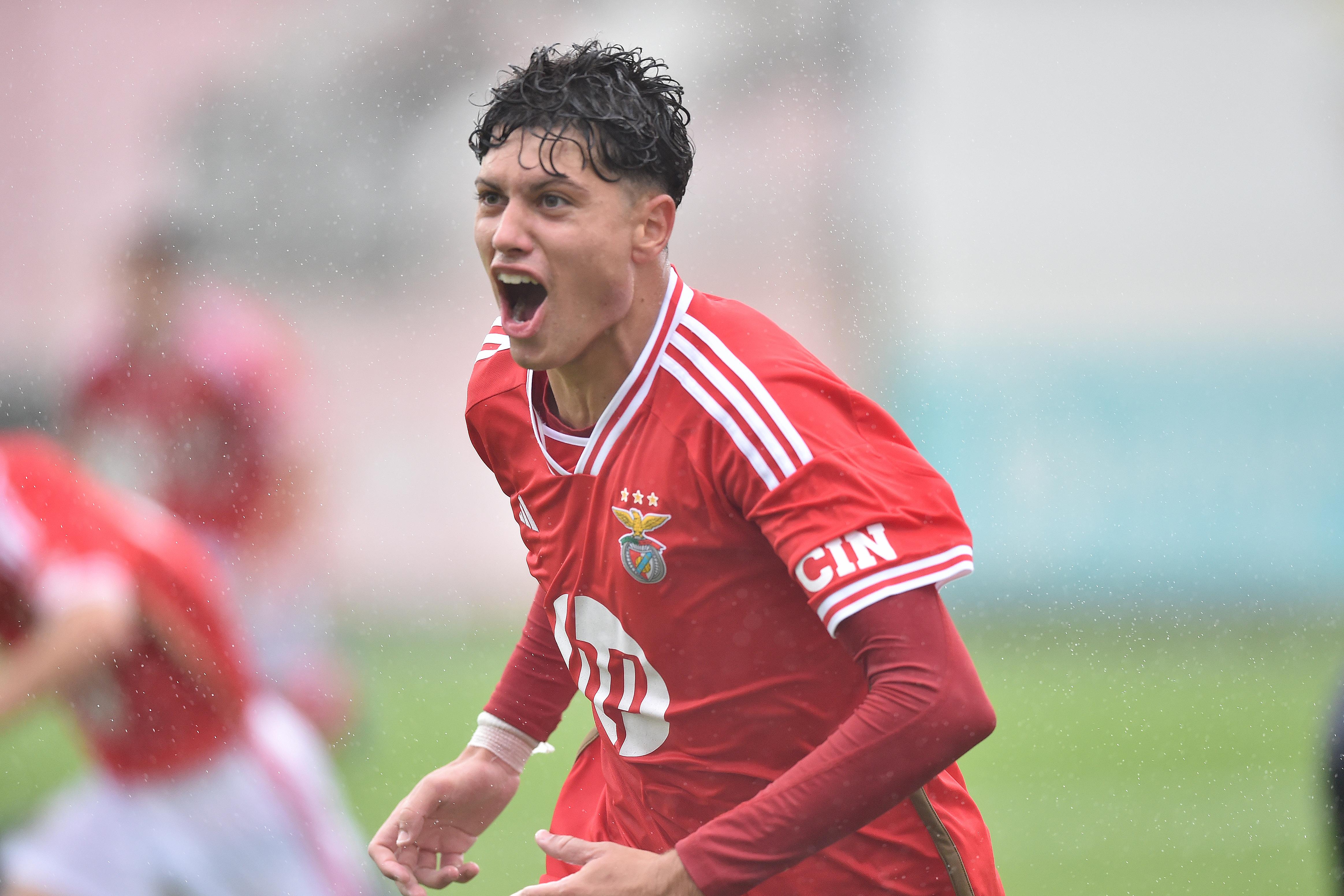 Rafael Luís, médio do Benfica (foto: Miguel Nunes)