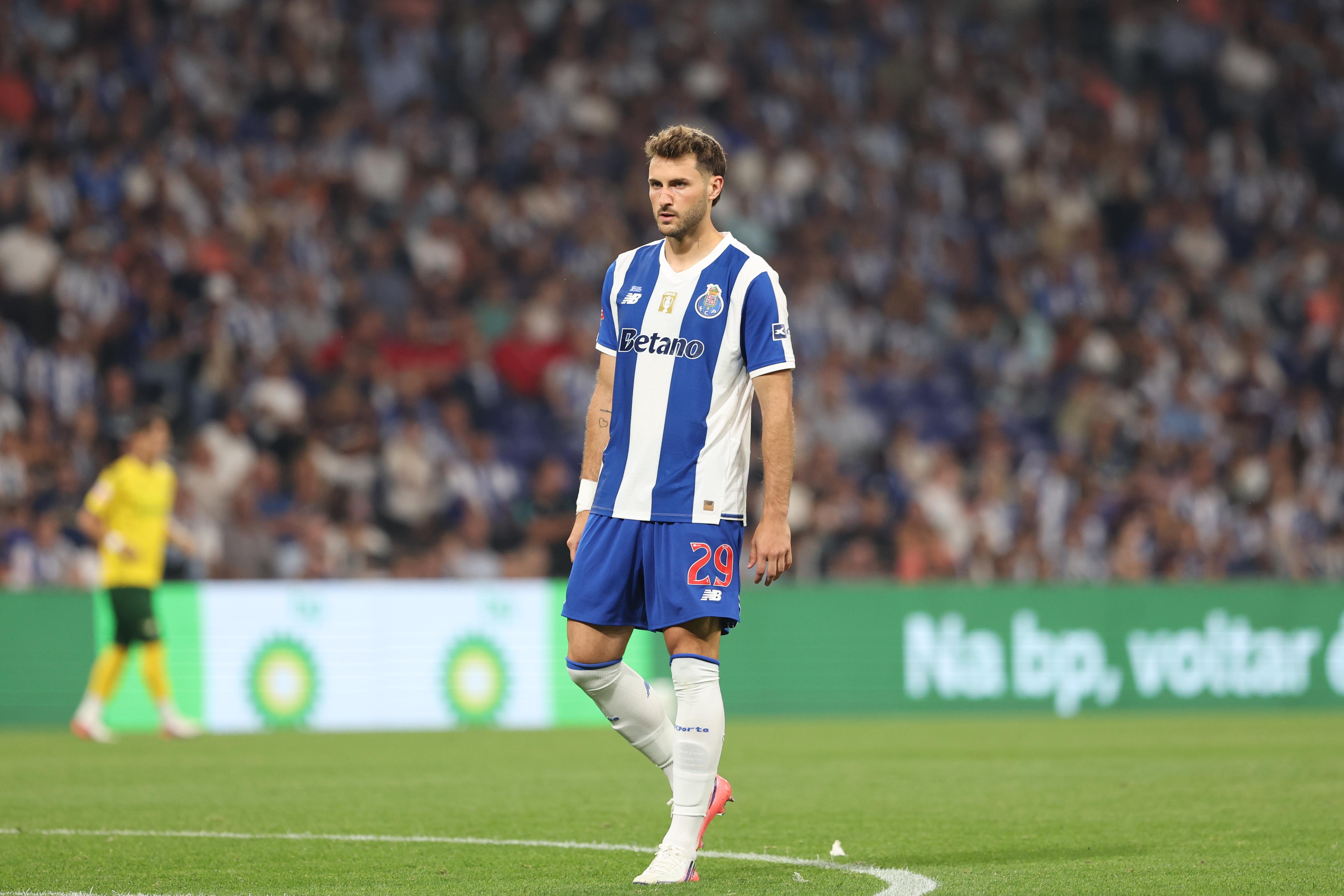 Santiago Gimenez, reforço do FC Porto para esta época - Foto: Catarina Morais/Kapta+