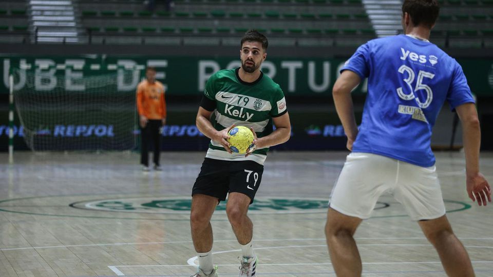 Andebol: Sporting vence Belenenses e isola-se na liderança