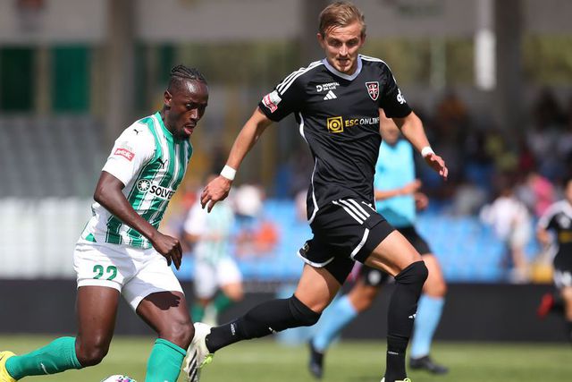 Rio Ave: Emmanuel Boateng no relvado... mas longe do SC Braga