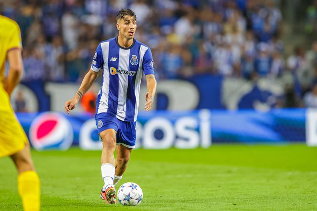 VÍDEO: Sérgio Conceição dá 'puxão de orelhas' a Fábio Cardoso após apito final