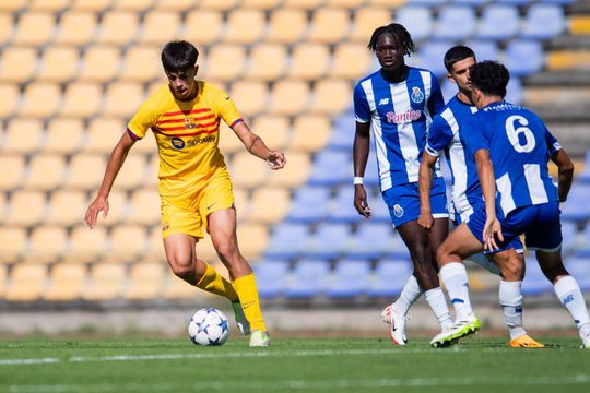 Youth League: FC Porto-Barcelona em direto