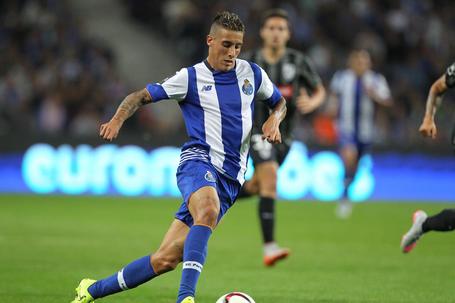 «Estar no FC Porto foi como continuar no Barcelona. É um clube enorme»