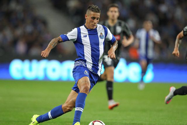 «Todas as equipas sofrem no Dragão»