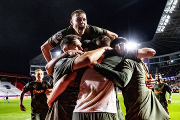 Espírito guerreiro e drama até final na vitória do Shakhtar