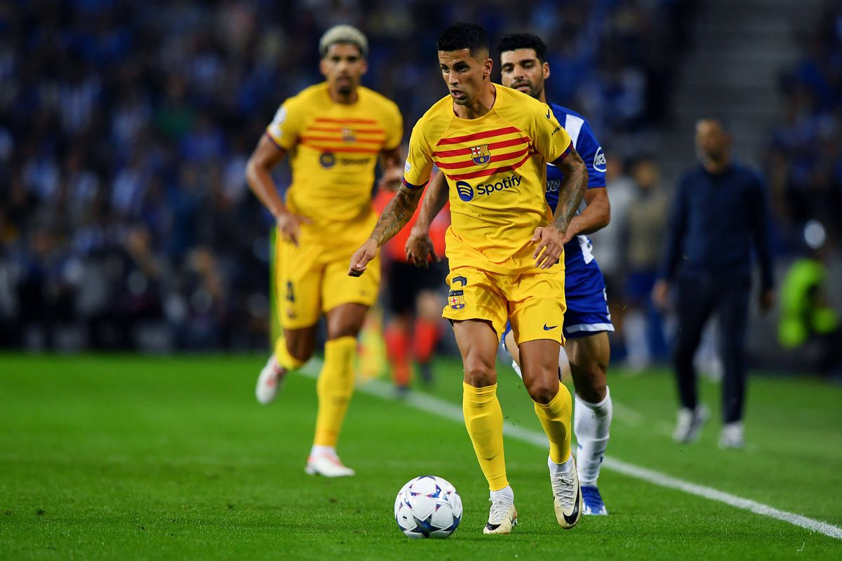 Cancelo: FC Porto? Sou do Benfica, mas agora jogo no Barcelona